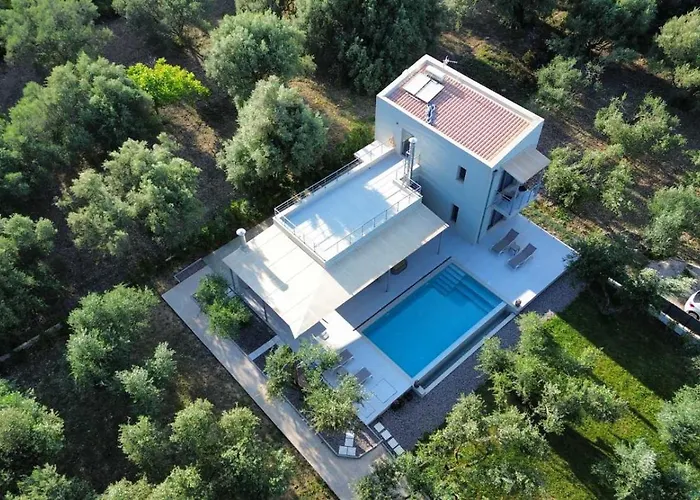 Vilă Villa-agrielia *