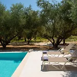 Villa Villa-agrielia *