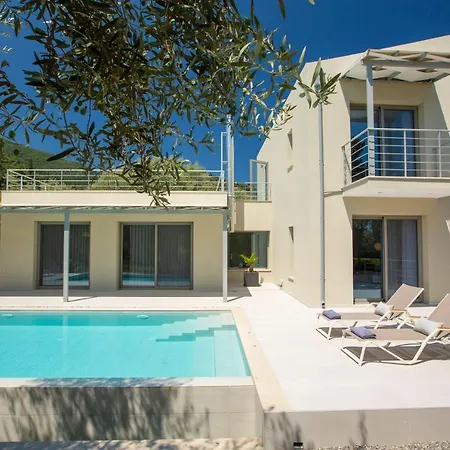 Villa-agrielia فيلة نِكيانا